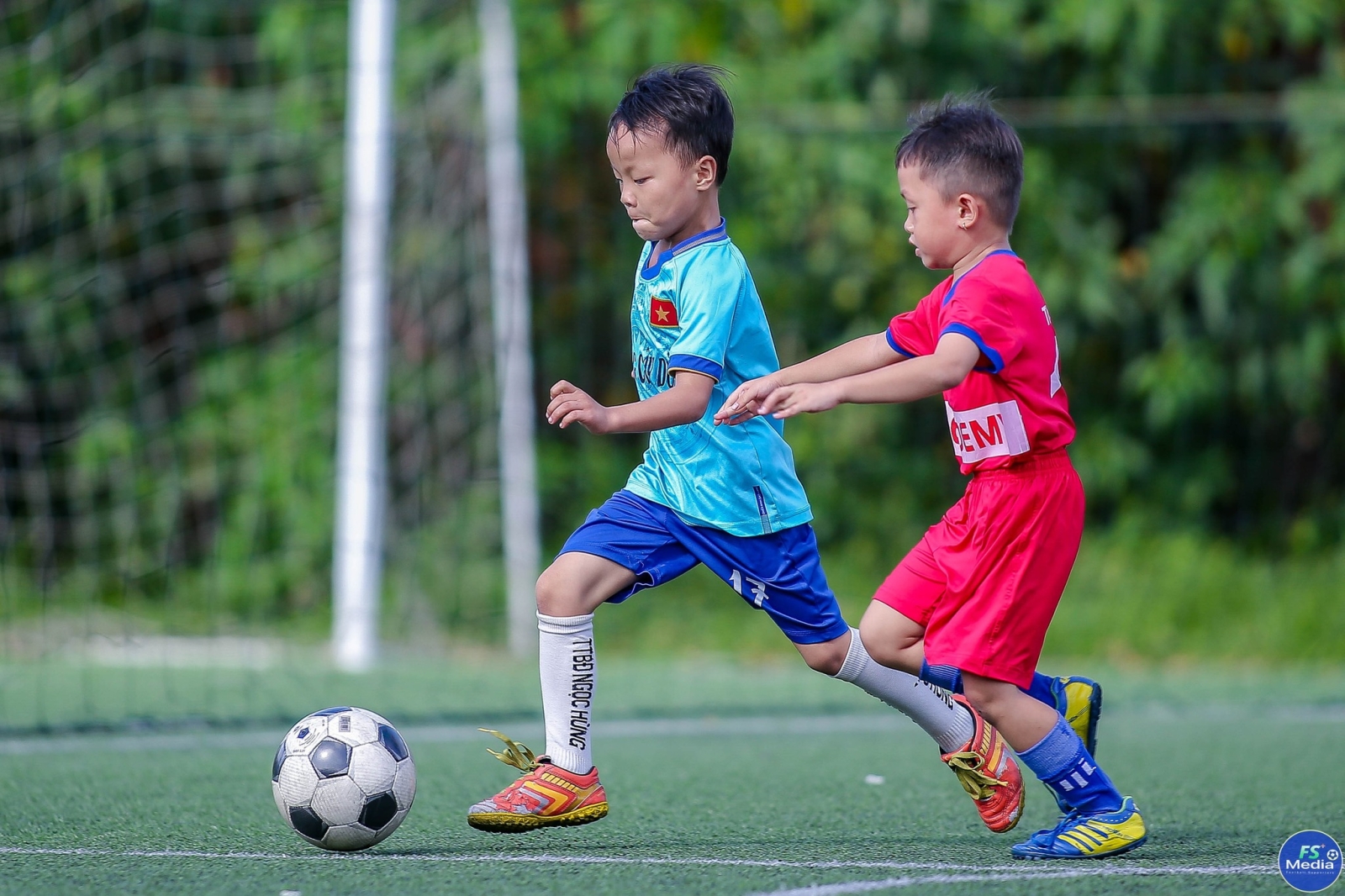  KHÓA ĐÀO TẠO BÓNG ĐÁ NHÍ U6 - U7